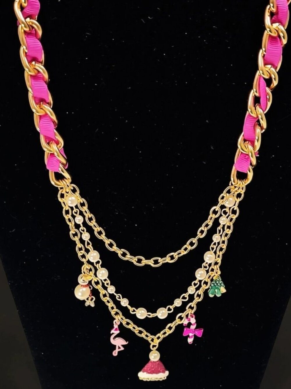 Betsey Johnson 🎄Christmas Winter 🎅 Charm Gold Necklace Pink🦩 Ribbon MSRP $228